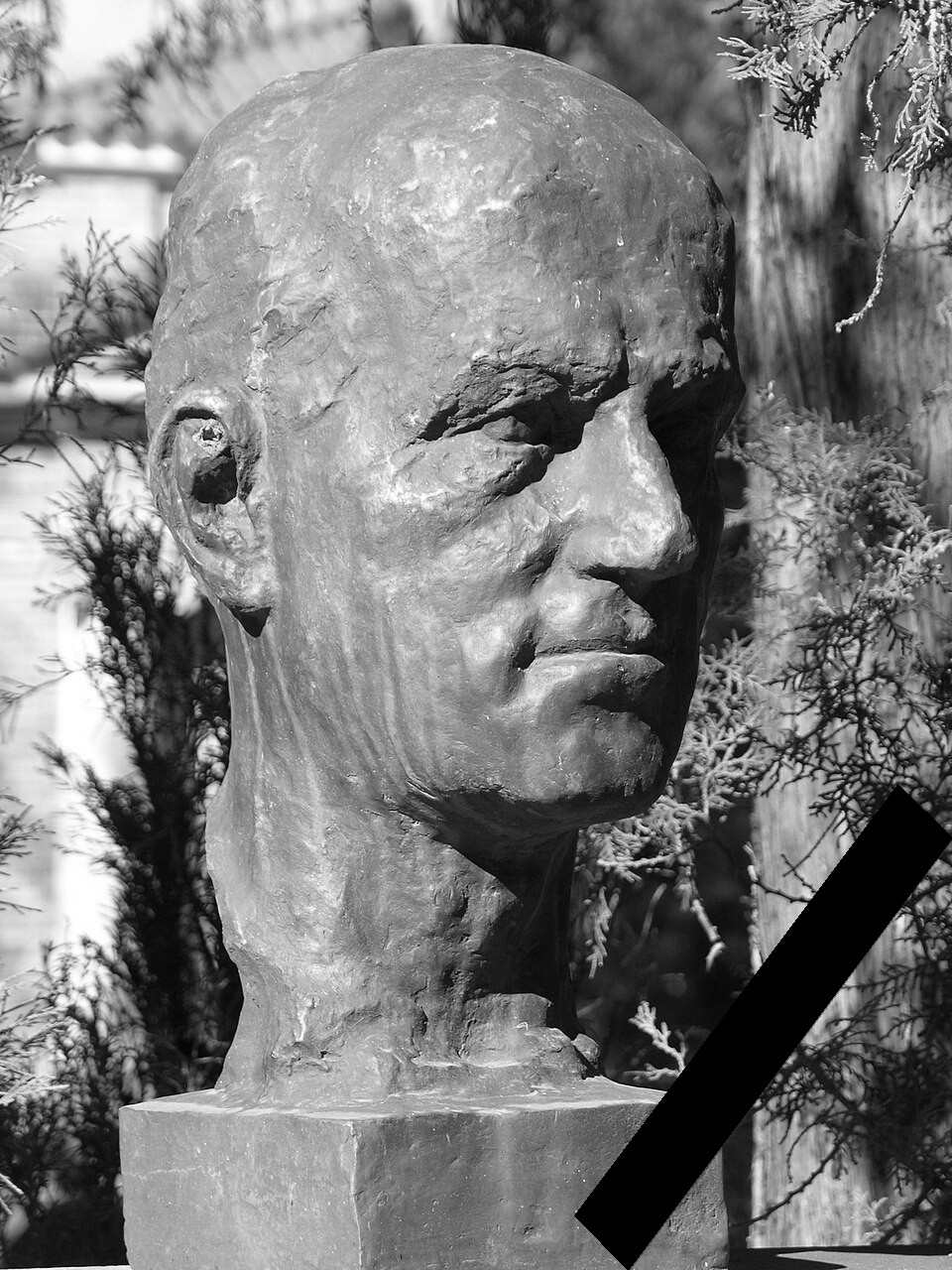 Emil Hlobil